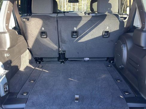 Certified 2025 Jeep Wrangler Sport S image 28