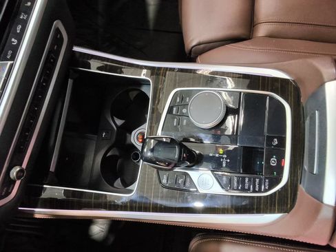 Used 2020 BMW X5 xDrive40i w/ M Sport Package AWD/4WD image 21