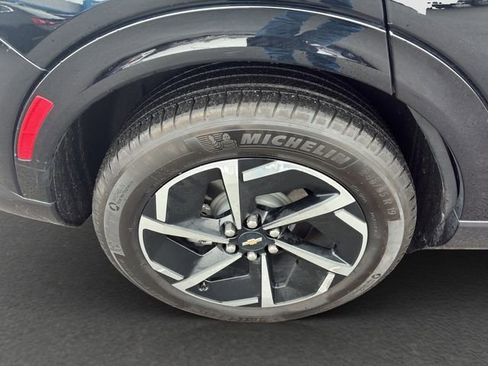 Used 2024 Chevrolet Equinox EV LT image 10