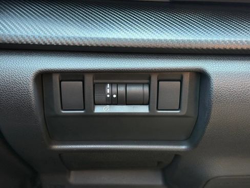 Certified 2024 Subaru Crosstrek 2.5i Limited w/ Crosstrek Mirror Package AWD/4WD image 12