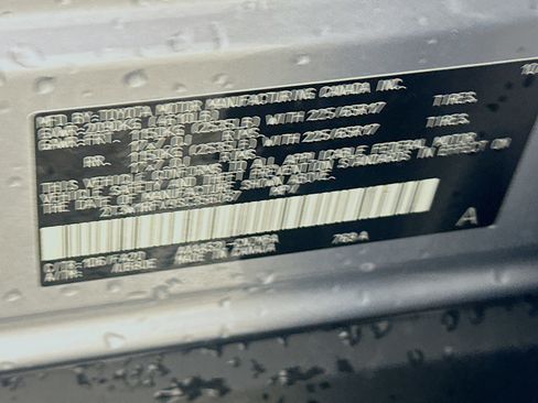 Used 2025 Toyota RAV4 XLE w/ Convenience Package image 12