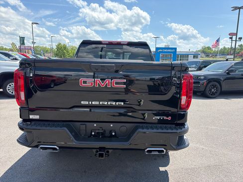Used 2026 GMC Sierra 1500 AT4 w/ AT4 Premium Package AWD/4WD image 7