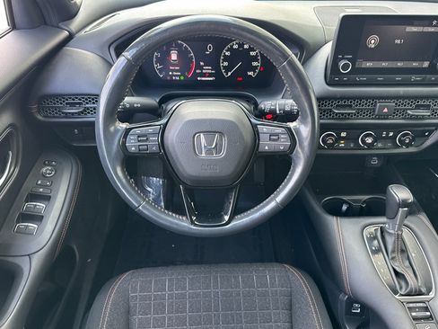 Used 2023 Honda HR-V Sport image 27