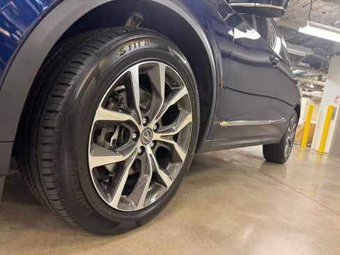 Certified 2024 Acura MDX SH-AWD w/ Technology Package image 12