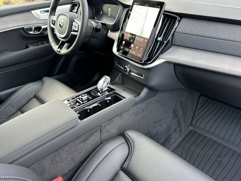 New 2026 Volvo XC90 T8 Ultra w/ Lounge Package AWD/4WD image 15