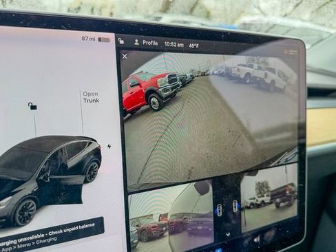 Used 2021 Tesla Model Y Long Range image 34