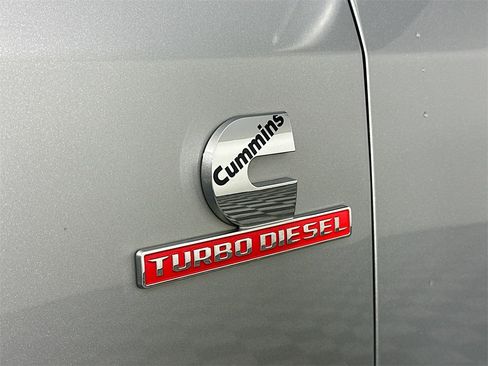 Used 2022 RAM 3500 Laramie image 39