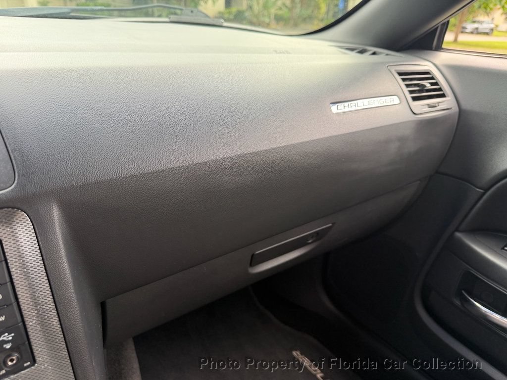 Used 2012 Dodge Challenger R/T RWD image 41