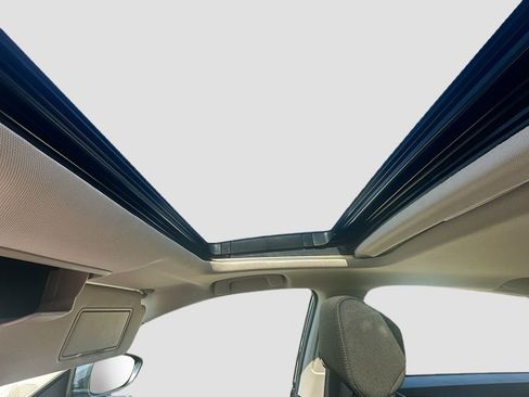 Used 2023 Honda Accord EX image 16