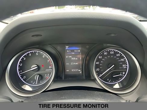Used 2021 Toyota Camry SE FWD image 15