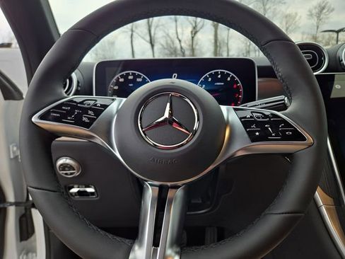 New 2026 Mercedes-Benz GLC 300 4MATIC image 16