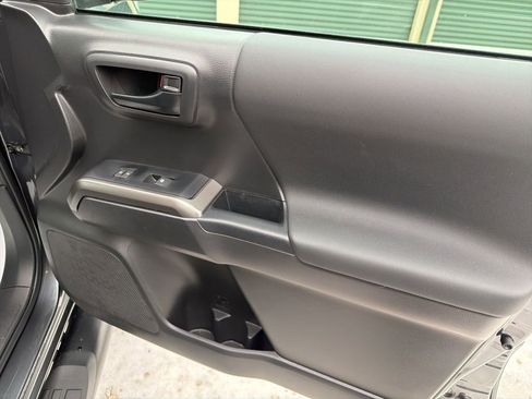 Certified 2023 Toyota Tacoma 4x4 Double Cab image 18