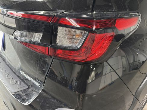 Certified 2025 Subaru Crosstrek 2.5i Limited w/ Popular Package #3A image 17