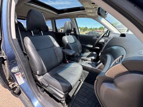 Used 2012 Subaru Forester 2.5X Limited AWD/4WD image 11