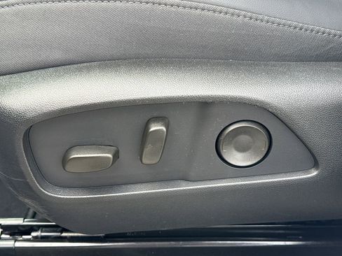 New 2026 GMC Terrain Elevation w/ Elevation Premium Package AWD/4WD image 19