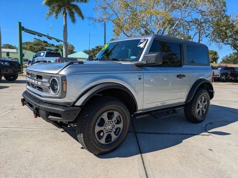 Used 2024 Ford Bronco Big Bend image 7