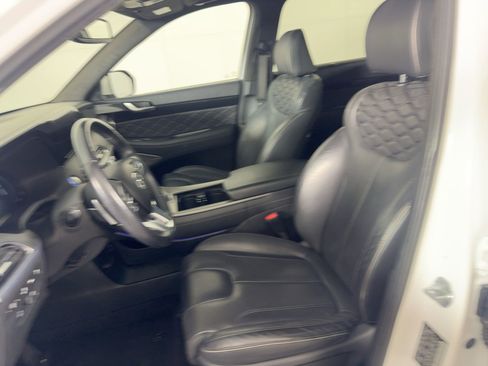 Used 2022 Hyundai Palisade Calligraphy image 6