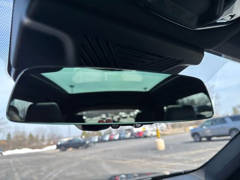 Used 2025 BMW X3 xDrive30i w/ Convenience Package image 26