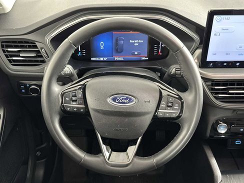 Used 2023 Ford Escape Active w/ Tech Pack #1 AWD/4WD image 14