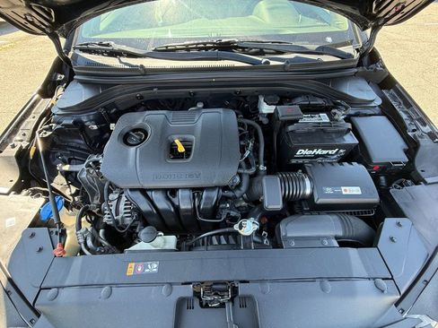Used 2019 Hyundai Elantra Value Edition FWD image 26