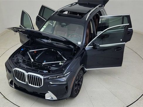 Used 2026 BMW X7 xDrive40i image 89