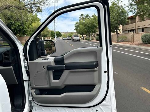 Used 2020 Ford F150 XL w/ Equipment Group 101A Mid image 32