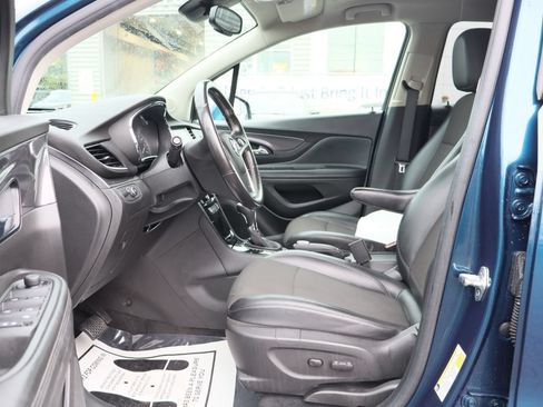 Used 2019 Buick Encore Preferred w/ Safety Package AWD/4WD image 11