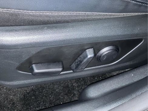 Used 2023 Kia Sportage EX image 23