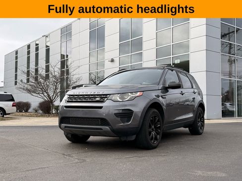 Used 2016 Land Rover Discovery Sport SE AWD/4WD image 2