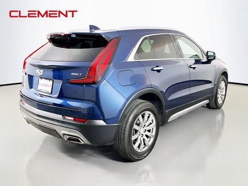 Used 2021 Cadillac XT4 Premium Luxury FWD image 7