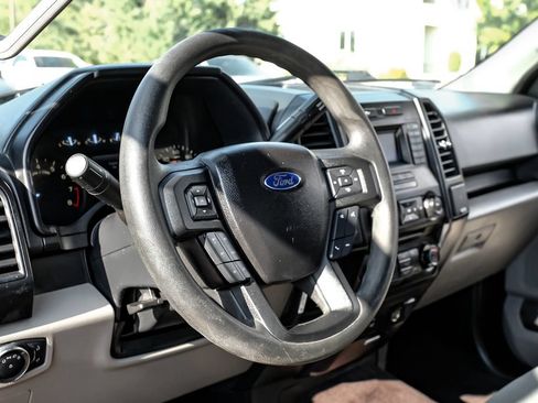 Used 2015 Ford F150 XL w/ Equipment Group 101A Mid RWD image 13