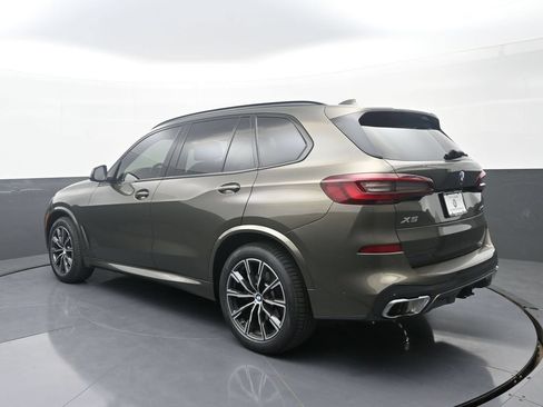 Used 2023 BMW X5 xDrive40i w/ M Sport Package AWD/4WD image 5