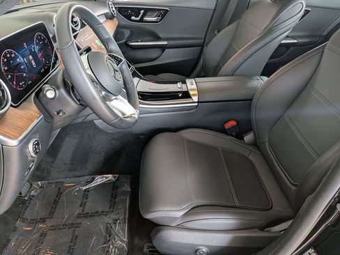 Used 2025 Mercedes-Benz C 300 Sedan image 20