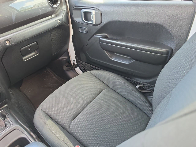 Used 2020 Jeep Gladiator Sport AWD/4WD image 18