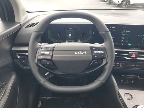 New 2026 Kia Sportage S AWD/4WD image 11