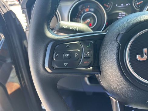 Used 2023 Jeep Wrangler Sport AWD/4WD image 20