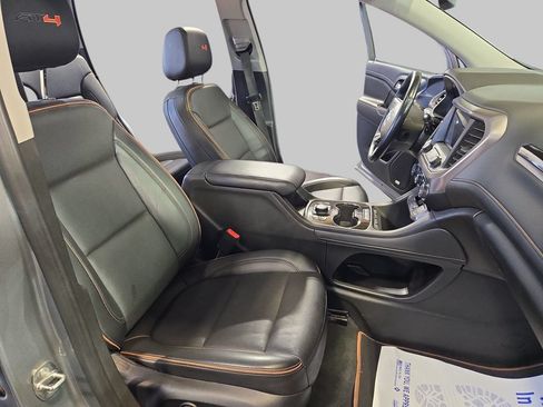 Used 2023 GMC Acadia AT4 w/ GMC Pro Grade Package AWD/4WD image 10