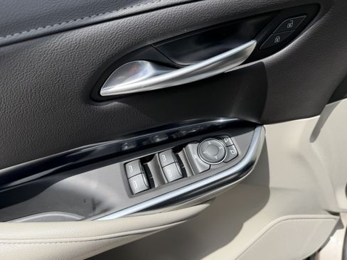 Certified 2023 Cadillac XT4 Luxury w/ Driver Awareness Package FWD image 21