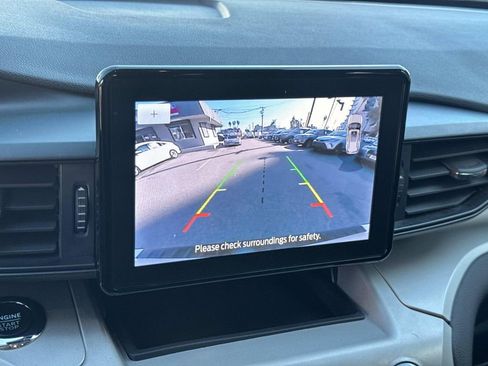 Certified 2023 Ford Explorer XLT image 28