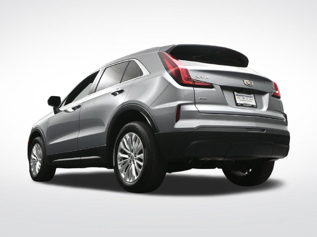 Used 2024 Cadillac XT4 Luxury w/ Cold Weather Package AWD/4WD image 26