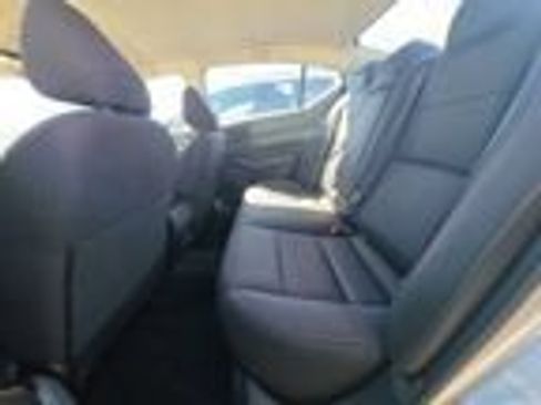 Used 2023 Nissan Altima 2.5 SV FWD image 6