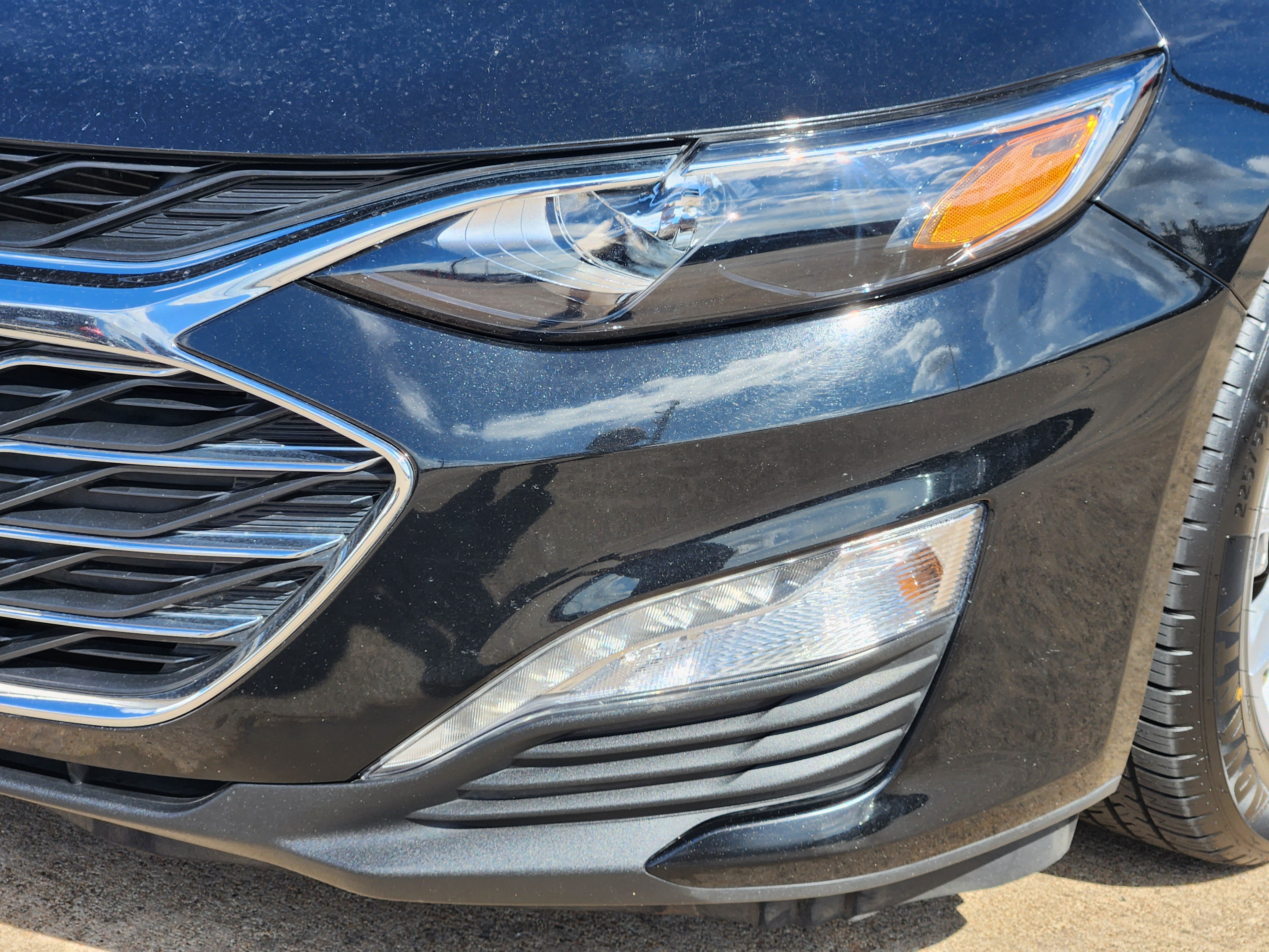Certified 2025 Chevrolet Malibu LT FWD image 10