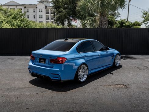 Used 2018 BMW M3 RWD image 28