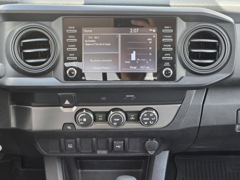 Used 2022 Toyota Tacoma SR w/ SR Convenience Package image 13