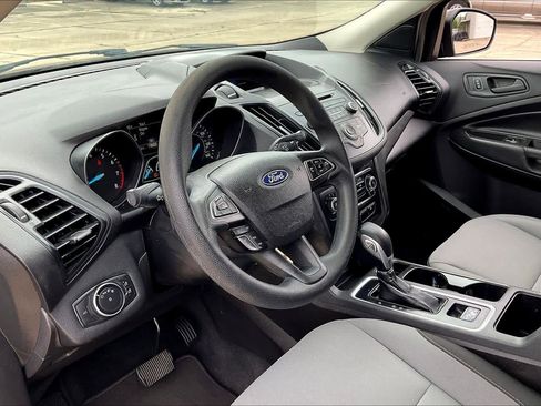 Used 2017 Ford Escape S image 19