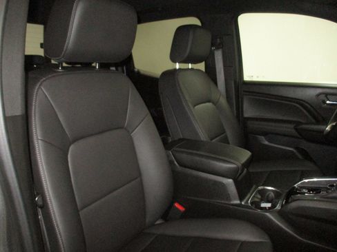 Used 2023 GMC Canyon Elevation w/ Elevation Premium Package AWD/4WD image 15