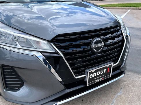 Certified 2023 Nissan Kicks SV w/ Exterior Package FWD image 29