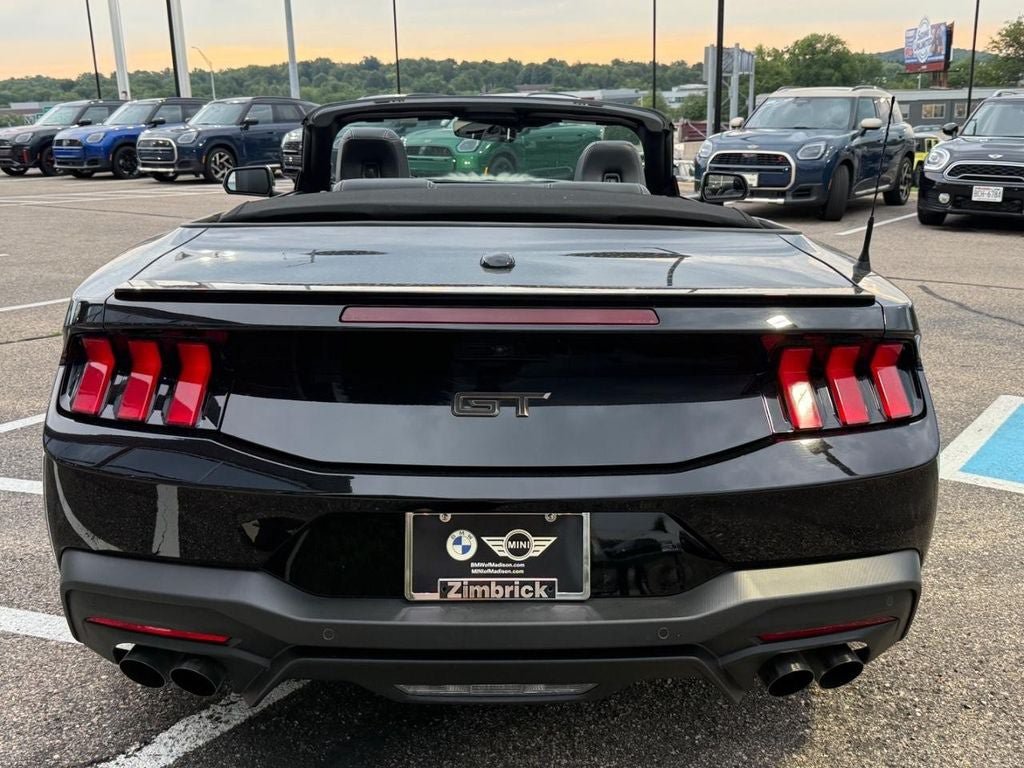 Used 2025 Ford Mustang GT Premium RWD image 4