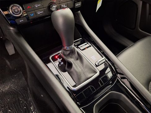 New 2026 Jeep Compass Latitude image 22