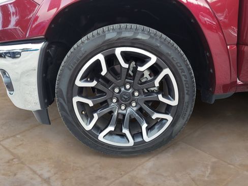 Used 2025 RAM 1500 Limited AWD/4WD image 30